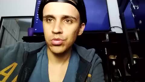 Snapshot of babydarkpink chatting on October 19, 2025, 6:47 am Dani  online show from October 19, 2025, 6:47 am