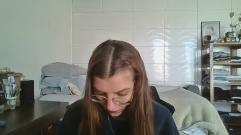 Snapshot of babydemon6 chatting on September 11, 2025, 1:55 pm babydemon6 online show from September 11, 2025, 1:55 pm