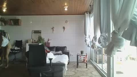 Snapshot of babydemon6 chatting on September 15, 2025, 2:28 pm babydemon6 online show from September 15, 2025, 2:28 pm