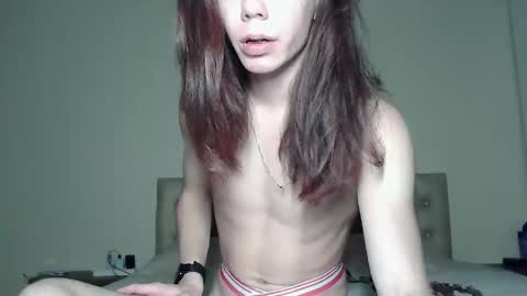 babyezhen online show from November 2, 2025, 8:11 pm