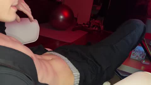 Snapshot of babyfacenorth chatting on January 22, 2025, 5:05 am Big cock boy online show from January 22, 2025, 5:05 am