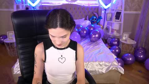 Snapshot of babyflowerr chatting on January 10, 2025, 8:26 pm Sasha online show from January 10, 2025, 8:26 pm