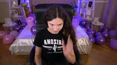 Snapshot of babyflowerr chatting on January 12, 2025, 7:53 pm Sasha online show from January 12, 2025, 7:53 pm