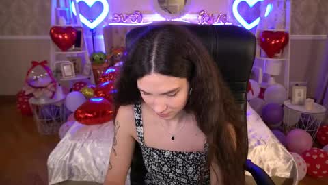 Snapshot of babyflowerr chatting on February 26, 2025, 11:15 pm Sasha online show from February 26, 2025, 11:15 pm