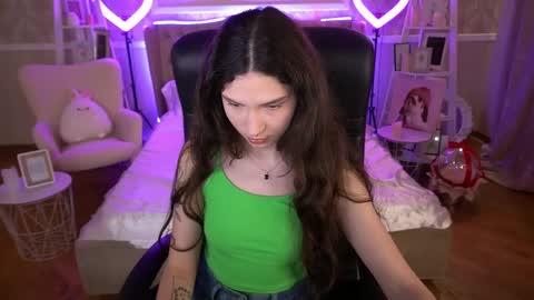 Snapshot of babyflowerr chatting on March 10, 2025, 8:12 pm Sasha online show from March 10, 2025, 8:12 pm