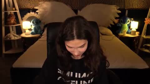 Snapshot of babyflowerr chatting on November 9, 2025, 7:56 pm Sasha online show from November 9, 2025, 7:56 pm