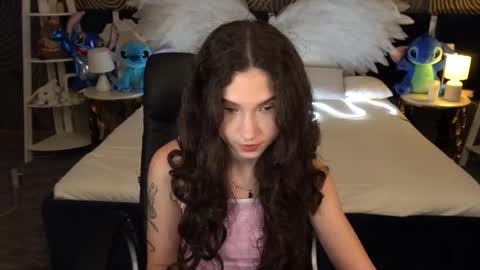 Snapshot of babyflowerr chatting on November 17, 2025, 8:03 pm Sasha online show from November 17, 2025, 8:03 pm