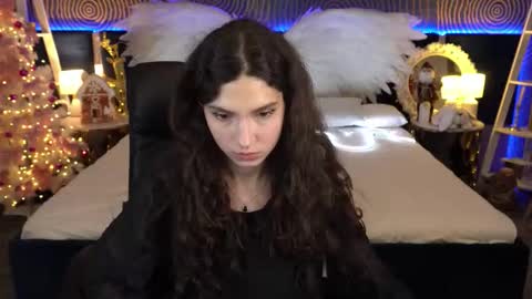 Snapshot of babyflowerr chatting on December 15, 2025, 7:51 pm Sasha online show from December 15, 2025, 7:51 pm