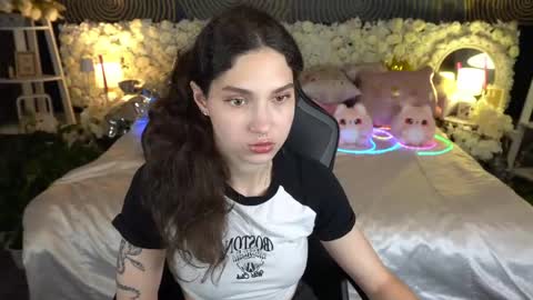 Sasha online show from May 18, 2026, 7:09 pm