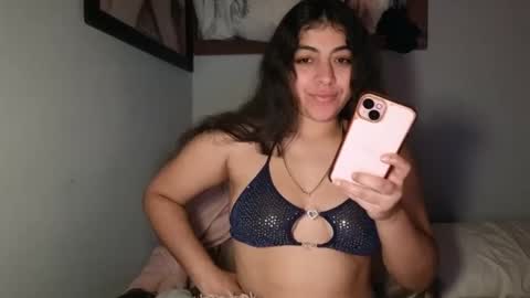 Snapshot of babygotbackends chatting on October 10, 2025, 3:05 am BabyGotBackends online show from October 10, 2025, 3:05 am