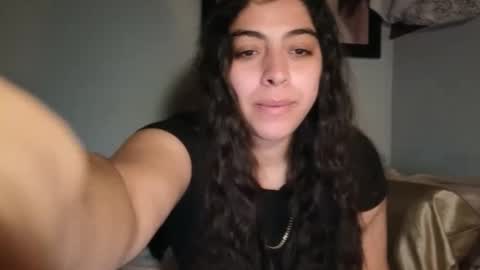 Snapshot of babygotbackends chatting on October 17, 2025, 1:42 am BabyGotBackends online show from October 17, 2025, 1:42 am