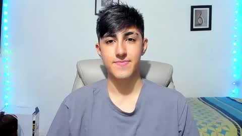 babymaik online show from October 30, 2025, 8:42 pm