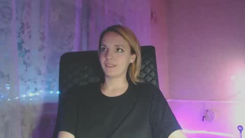 Snapshot of babymuro4ka chatting on January 14, 2025, 3:32 am Sonya online show from January 14, 2025, 3:32 am