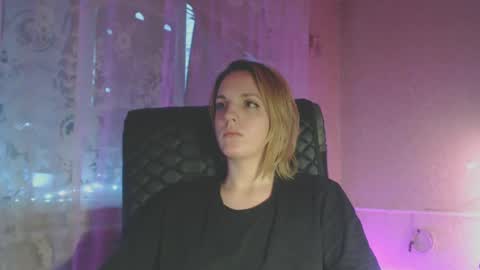 Snapshot of babymuro4ka chatting on January 18, 2025, 5:10 am Sonya online show from January 18, 2025, 5:10 am