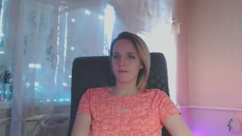 Snapshot of babymuro4ka chatting on February 26, 2025, 6:15 am Sonya online show from February 26, 2025, 6:15 am