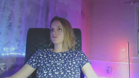 Snapshot of babymuro4ka chatting on March 4, 2025, 11:00 pm Sonya online show from March 4, 2025, 11:00 pm