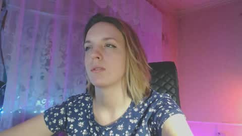 Snapshot of babymuro4ka chatting on March 5, 2025, 2:03 am Sonya online show from March 5, 2025, 2:03 am