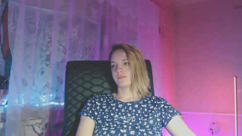 Snapshot of babymuro4ka chatting on March 12, 2025, 11:33 pm Sonya online show from March 12, 2025, 11:33 pm