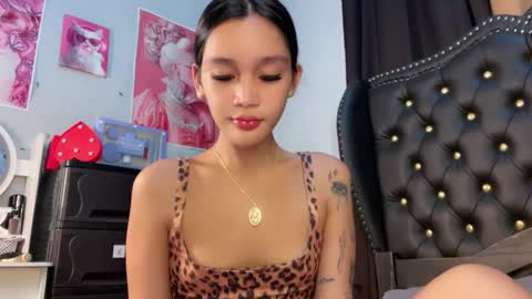 Nexie online show from November 28, 2025, 12:57 am