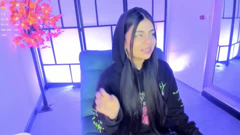 Snapshot of babypeachie_ chatting on February 10, 2026, 5:33 am Babie online show from February 10, 2026, 5:33 am