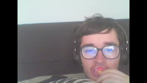 Snapshot of babyrandy1997 chatting on September 21, 2025, 1:35 pm babyrandy1997 online show from September 21, 2025, 1:35 pm