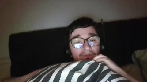 Snapshot of babyrandy1997 chatting on September 24, 2025, 8:34 pm babyrandy1997 online show from September 24, 2025, 8:34 pm