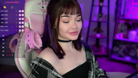 Nika online show from February 19, 2025, 11:04 pm