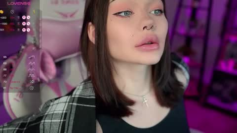 Nika online show from February 28, 2025, 10:50 pm