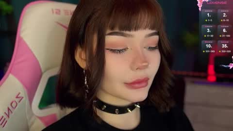 Nika online show from October 25, 2025, 5:26 am