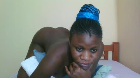 Snapshot of babyrozillah chatting on March 18, 2026, 7:06 pm PRISCILLAH online show from March 18, 2026, 7:06 pm