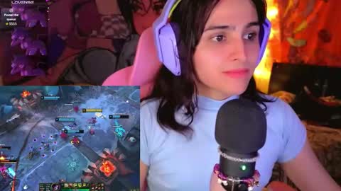 babysofix_ online show from September 19, 2025, 11:05 pm