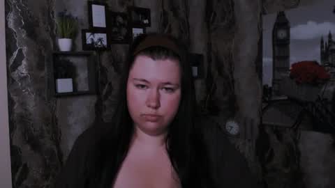 BabyTaera online show from July 2, 2026, 9:04 am