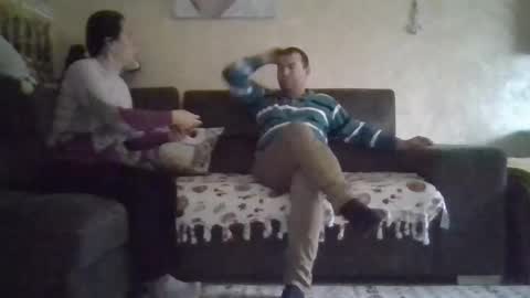 babyuby3 online show from October 23, 2025, 11:09 am