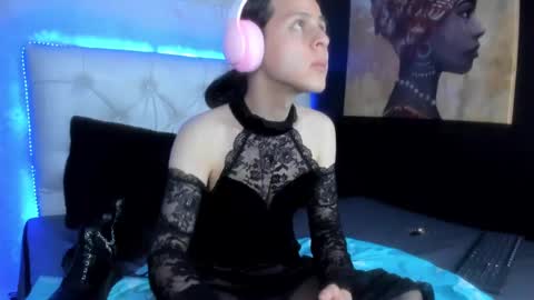 babyy_vi online show from February 17, 2025, 4:48 pm
