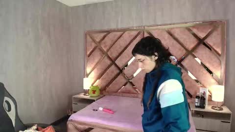 Snapshot of babyyrasta666 chatting on December 14, 2025, 4:40 am BABY RASTA DANN online show from December 14, 2025, 4:40 am