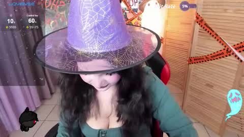 babyyulli online show from October 28, 2025, 8:40 am