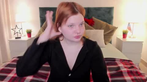 babyyulli online show from March 16, 2026, 5:24 am