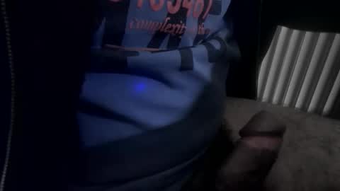 Snapshot of backfromashes chatting on November 17, 2025, 11:10 pm Armin online show from November 17, 2025, 11:10 pm