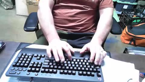 Snapshot of bad_dad158 chatting on September 18, 2025, 12:12 am bad_dad158 online show from September 18, 2025, 12:12 am