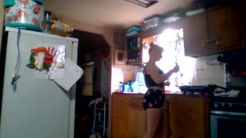 Badbitch520 online show from May 18, 2026, 3:18 pm