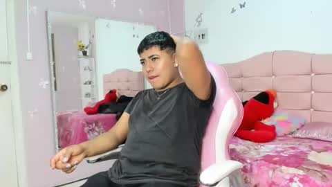 JUAN online show from May 6, 2026, 2:40 am