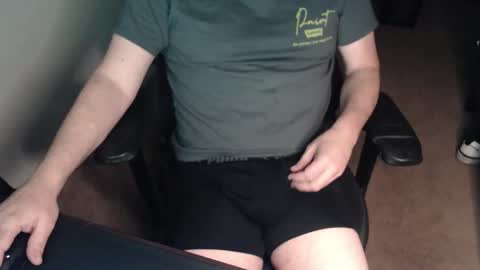 Snapshot of baddaddy77 chatting on March 3, 2025, 11:44 am baddaddy77 online show from March 3, 2025, 11:44 am