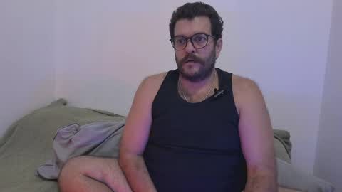 Baddaddybrazil online show from April 19, 2026, 1:27 am