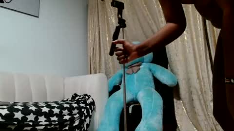 baddestslut001 online show from July 13, 2026, 11:29 pm