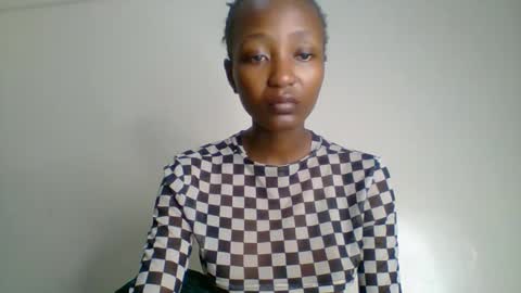 Snapshot of baddie_bunnie chatting on November 28, 2025, 2:47 am baddie_bunnie online show from November 28, 2025, 2:47 am