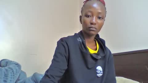 Snapshot of baddie_bunnie chatting on January 8, 2026, 7:43 am baddie_bunnie online show from January 8, 2026, 7:43 am