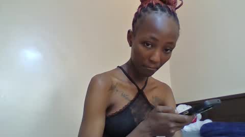 Snapshot of baddie_bunnie chatting on January 14, 2026, 10:54 am baddie_bunnie online show from January 14, 2026, 10:54 am