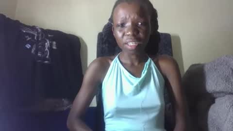 Snapshot of baddie_floxxy chatting on April 21, 2026, 2:48 am baddie_floxxy online show from April 21, 2026, 2:48 am