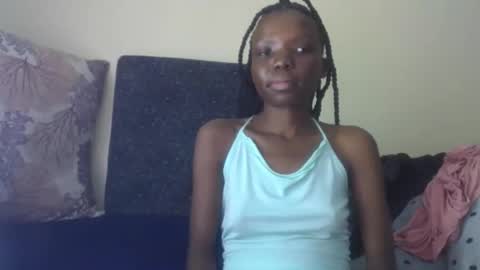 Snapshot of baddie_floxxy chatting on May 8, 2026, 8:41 am baddie_floxxy online show from May 8, 2026, 8:41 am