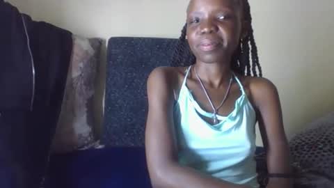 Snapshot of baddie_floxxy chatting on May 9, 2026, 7:41 pm baddie_floxxy online show from May 9, 2026, 7:41 pm